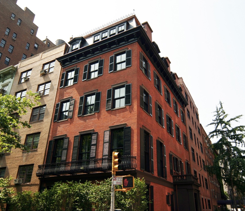 19-20 GRAMERCY PARK SOUTH